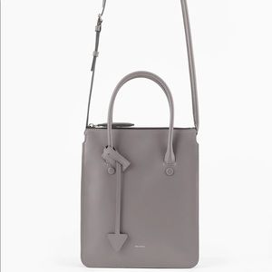 DELAROQ // Troisième tote bag crossbody leather purse in Shroom